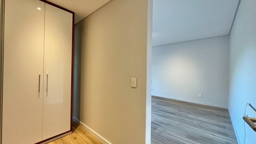 3 Bedroom Property for Sale in Stuarts Hill Western Cape